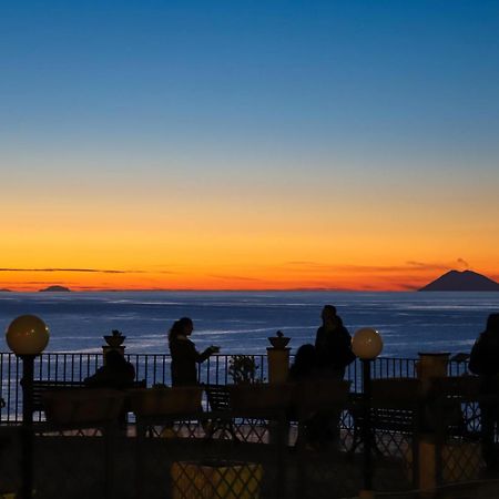 Bed and Breakfast La Divina - Free Parking - Tropea Esterno foto