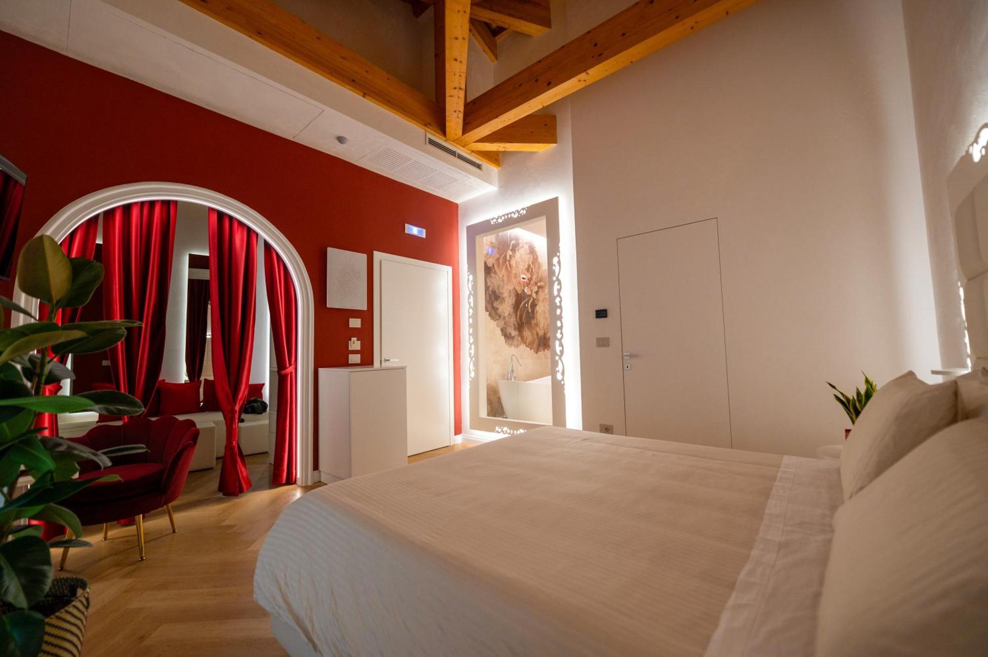Bed and Breakfast La Divina - Free Parking - Tropea Esterno foto