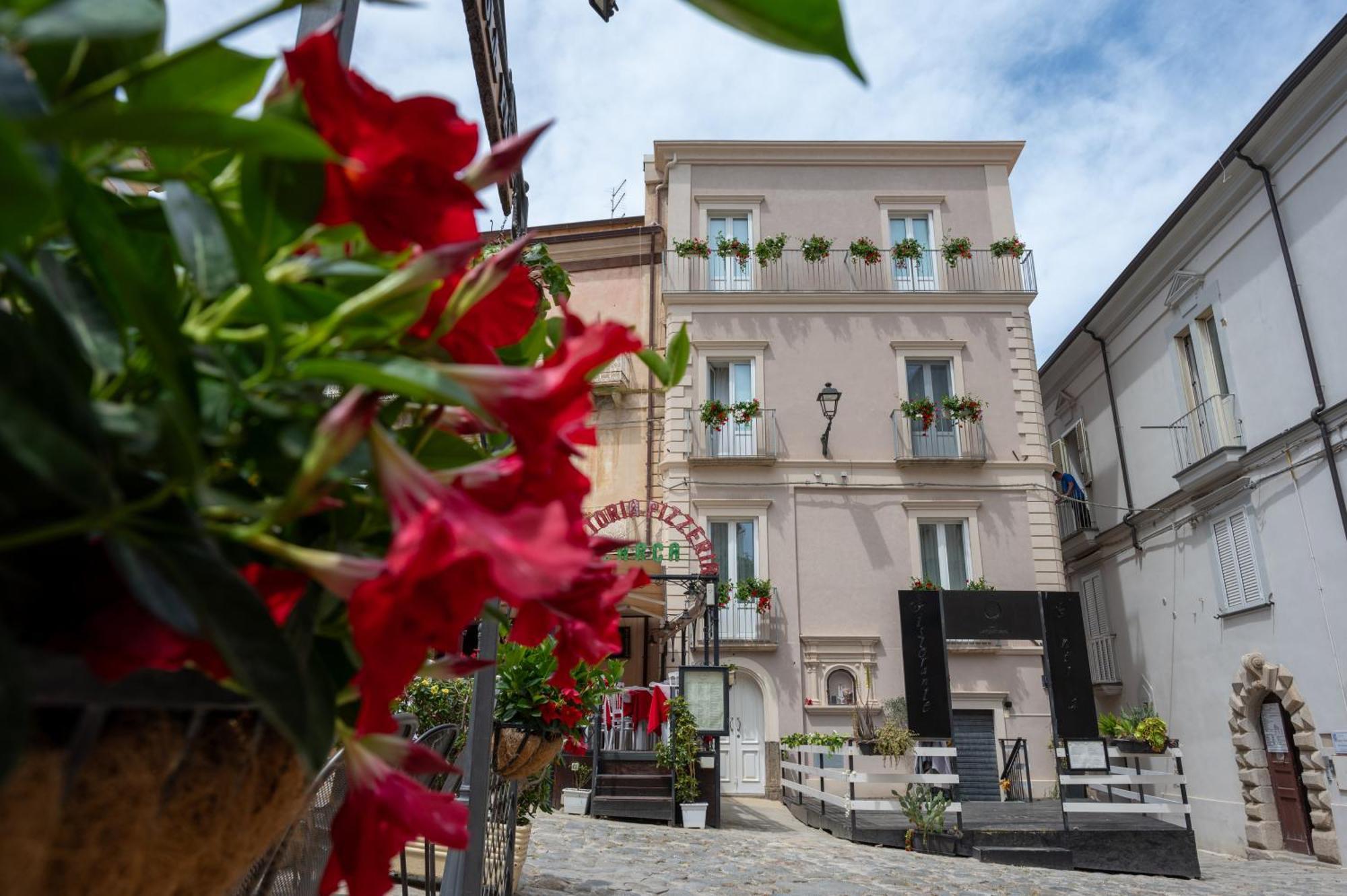Bed and Breakfast La Divina - Free Parking - Tropea Esterno foto